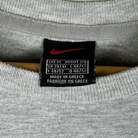 VINTAGE NIKE SWOOSH LOGO CLASSIC ESSENTIAL T-SHIRT SZ MEDIUM GREY EMBROIDERED - Picture 4 of 7